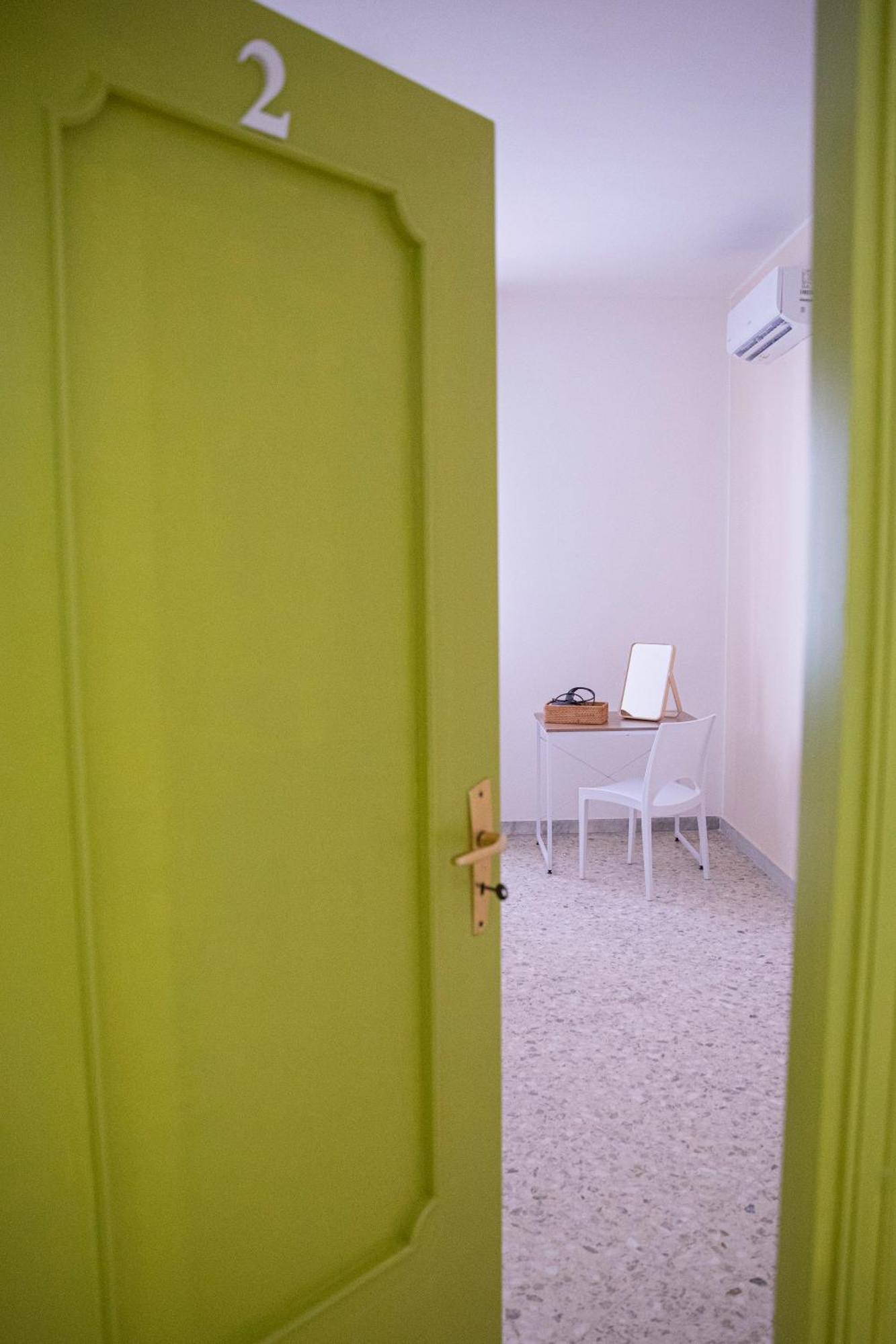 Green Rooms Бари Экстерьер фото